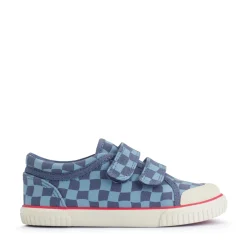Kicks